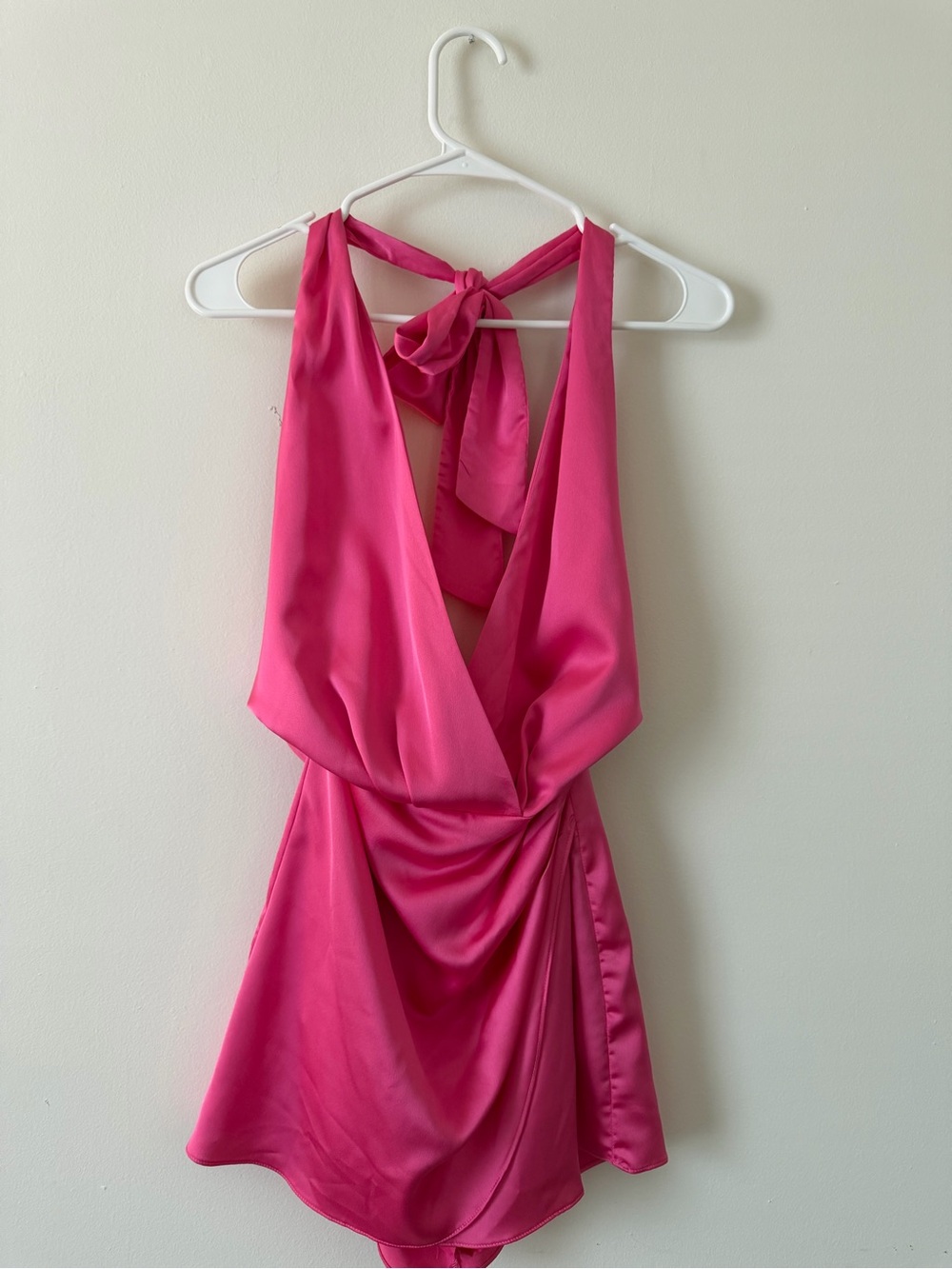 DO+BE Hot Pink Satin Halter Mini Dress